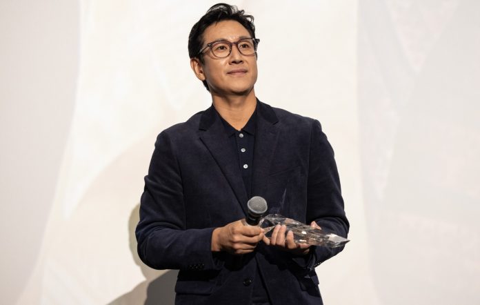 Lee Sun-kyun parasite